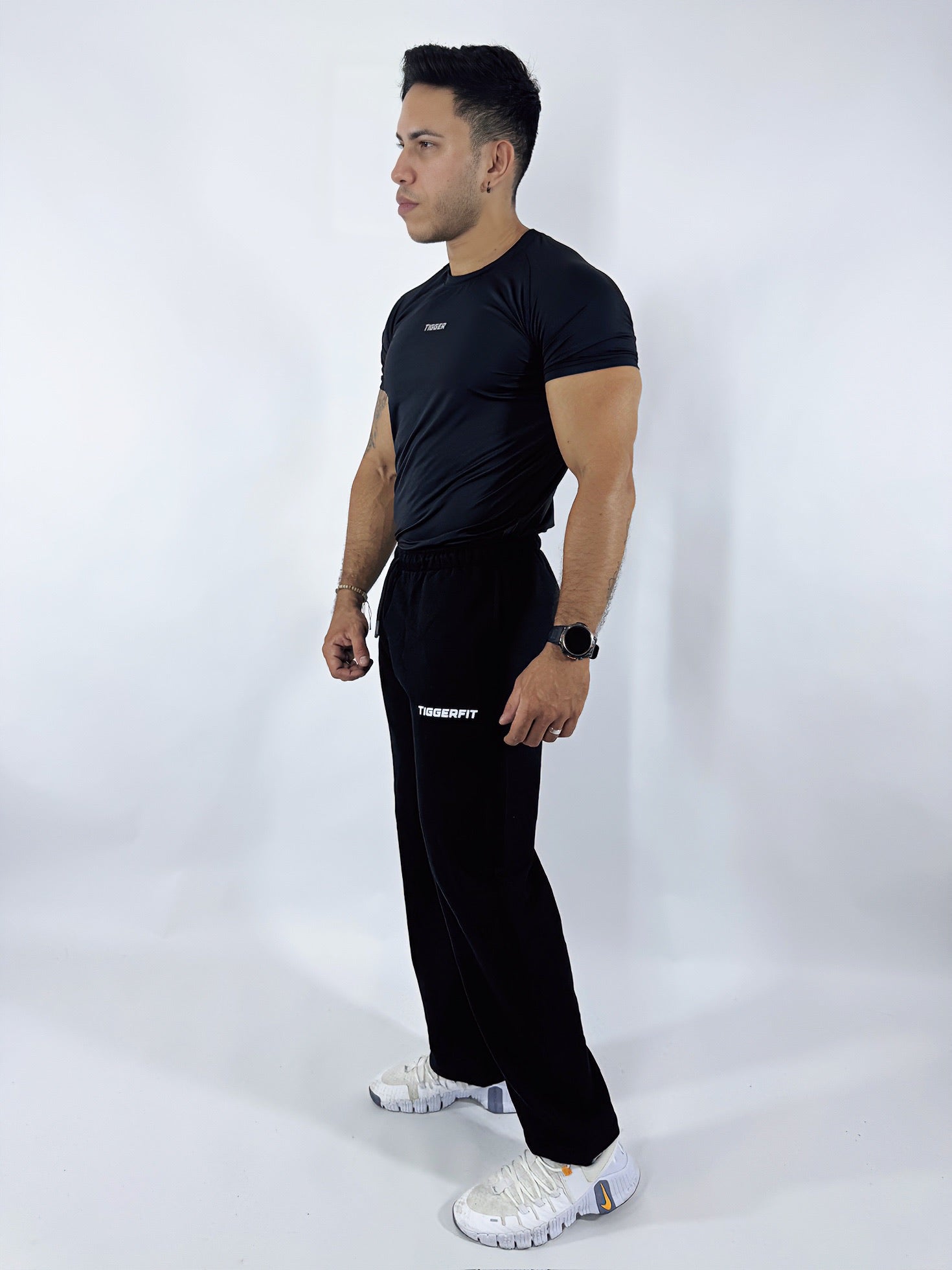 JOGGER RECTO - BLACK