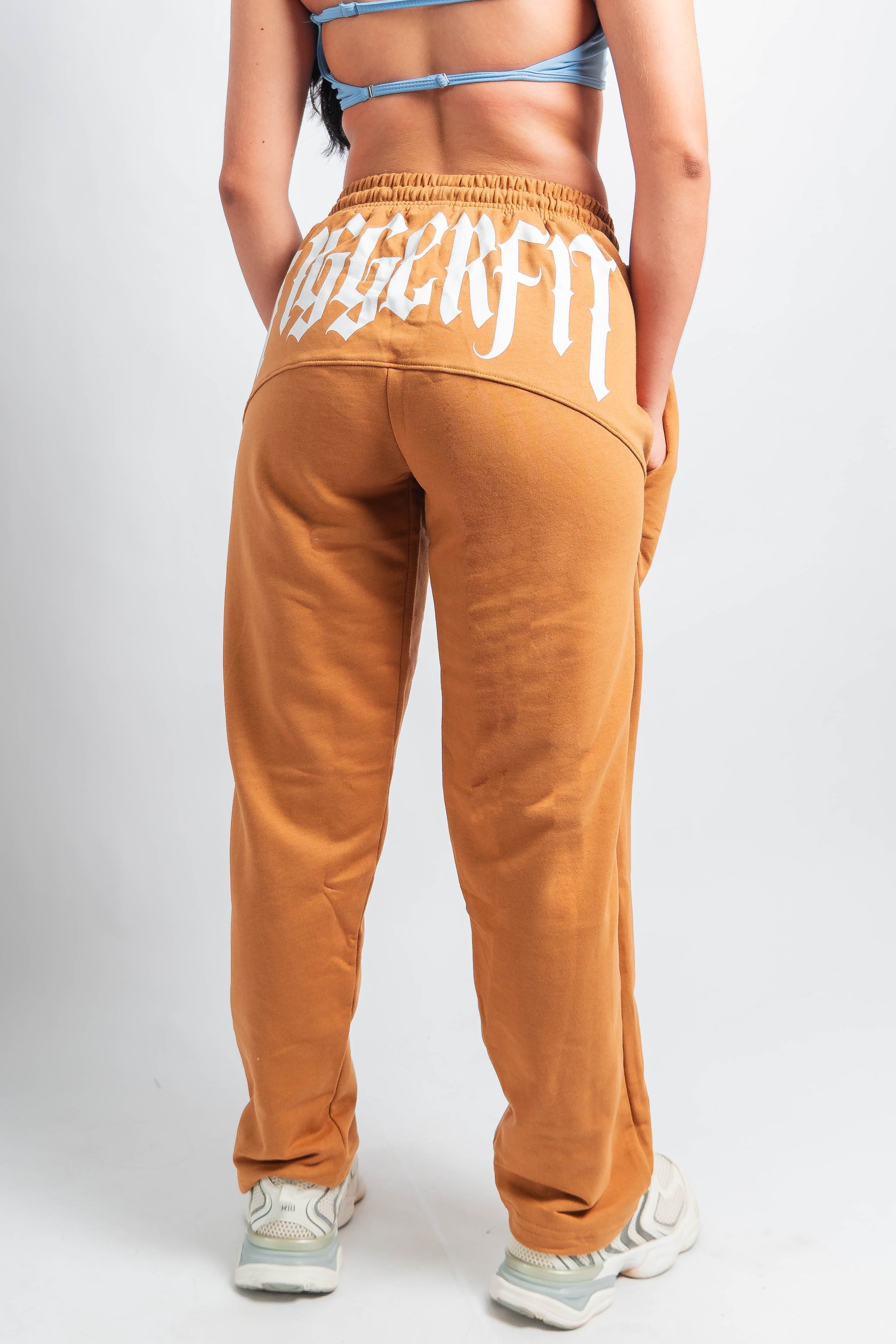BAGGY JOGGER GOTHIC - CAMEL