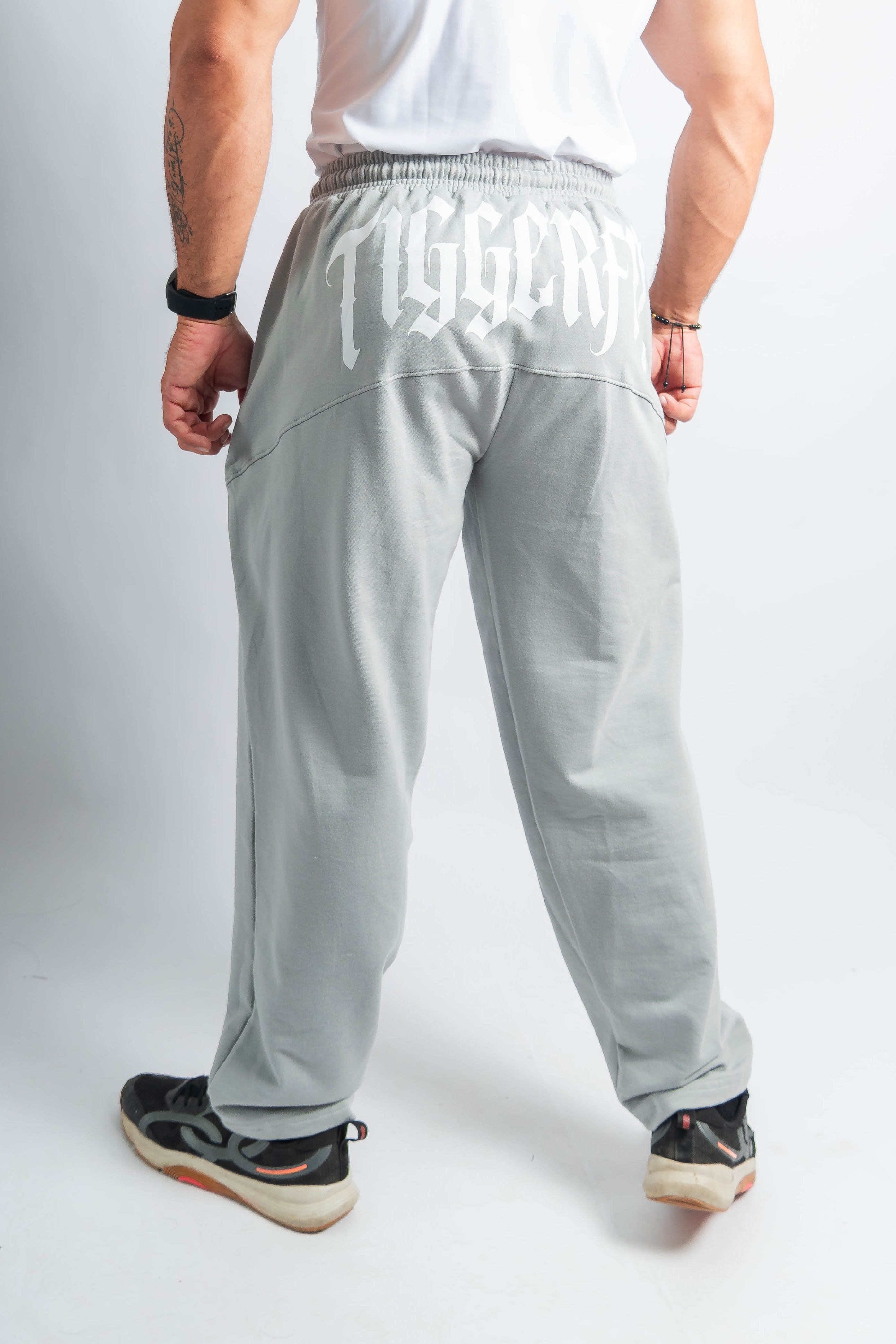 BAGGY JOGGER GOTHIC - GRIS