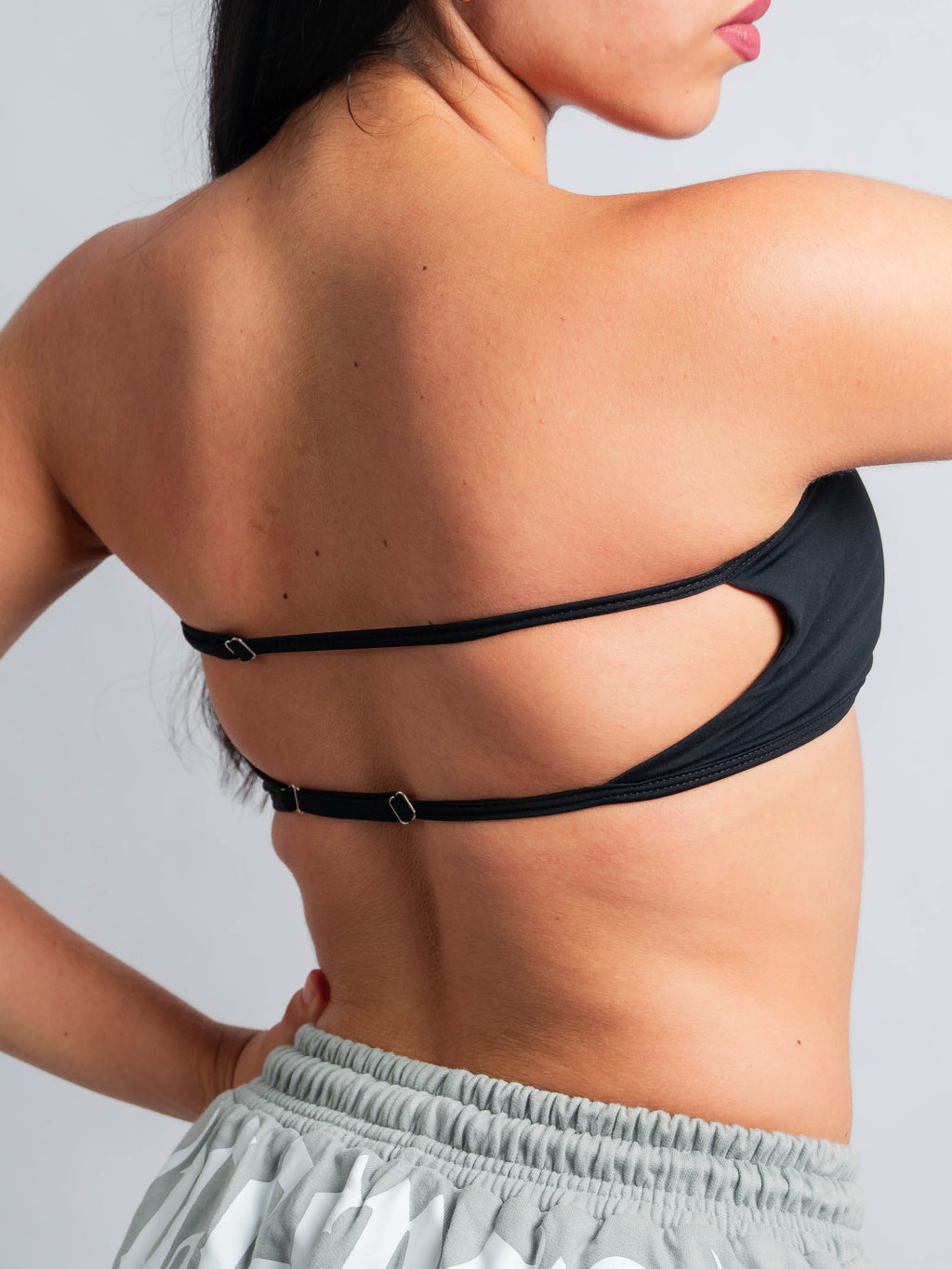 TOP STRAPLESS - NEGRO