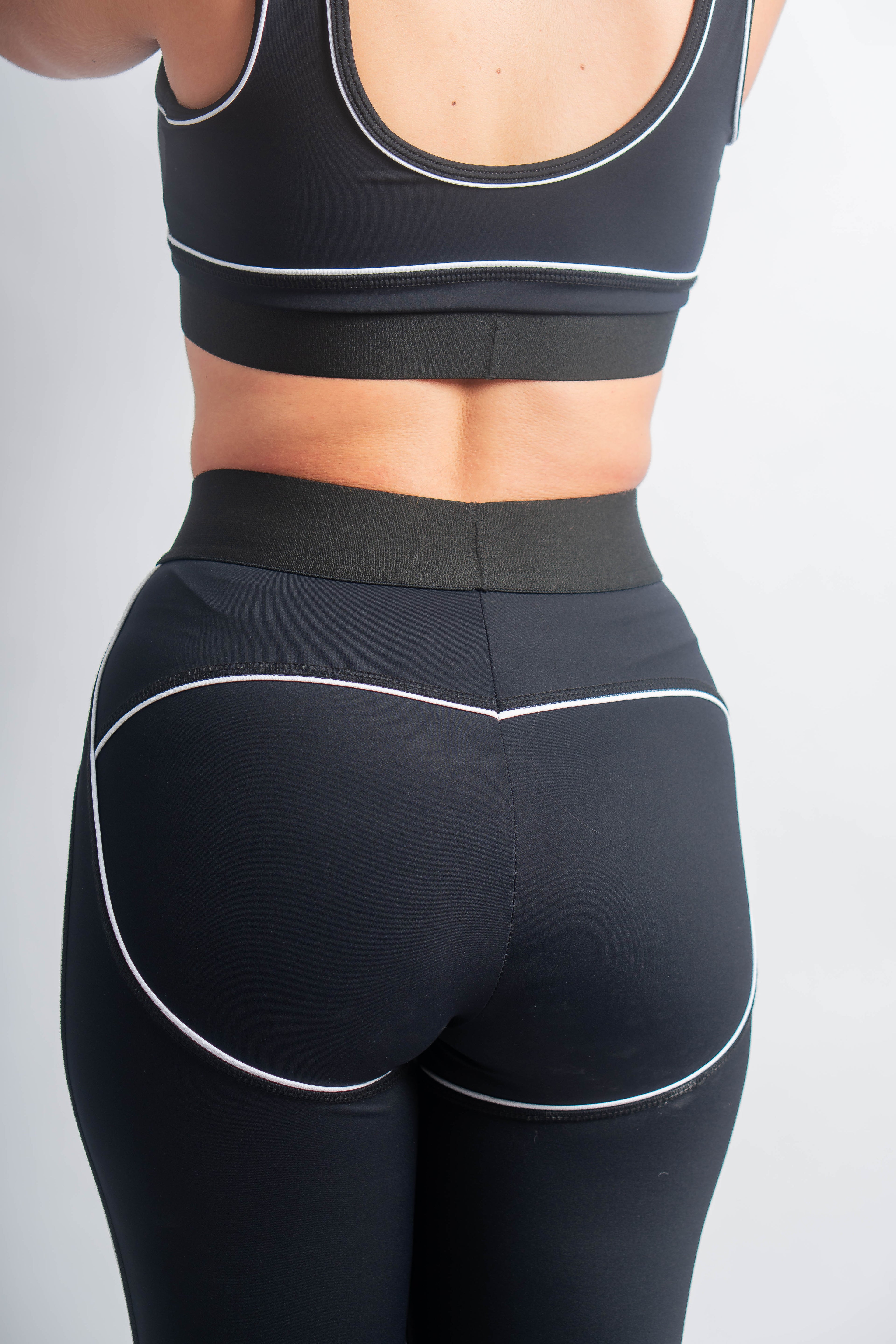 SET PILATES - BLACK