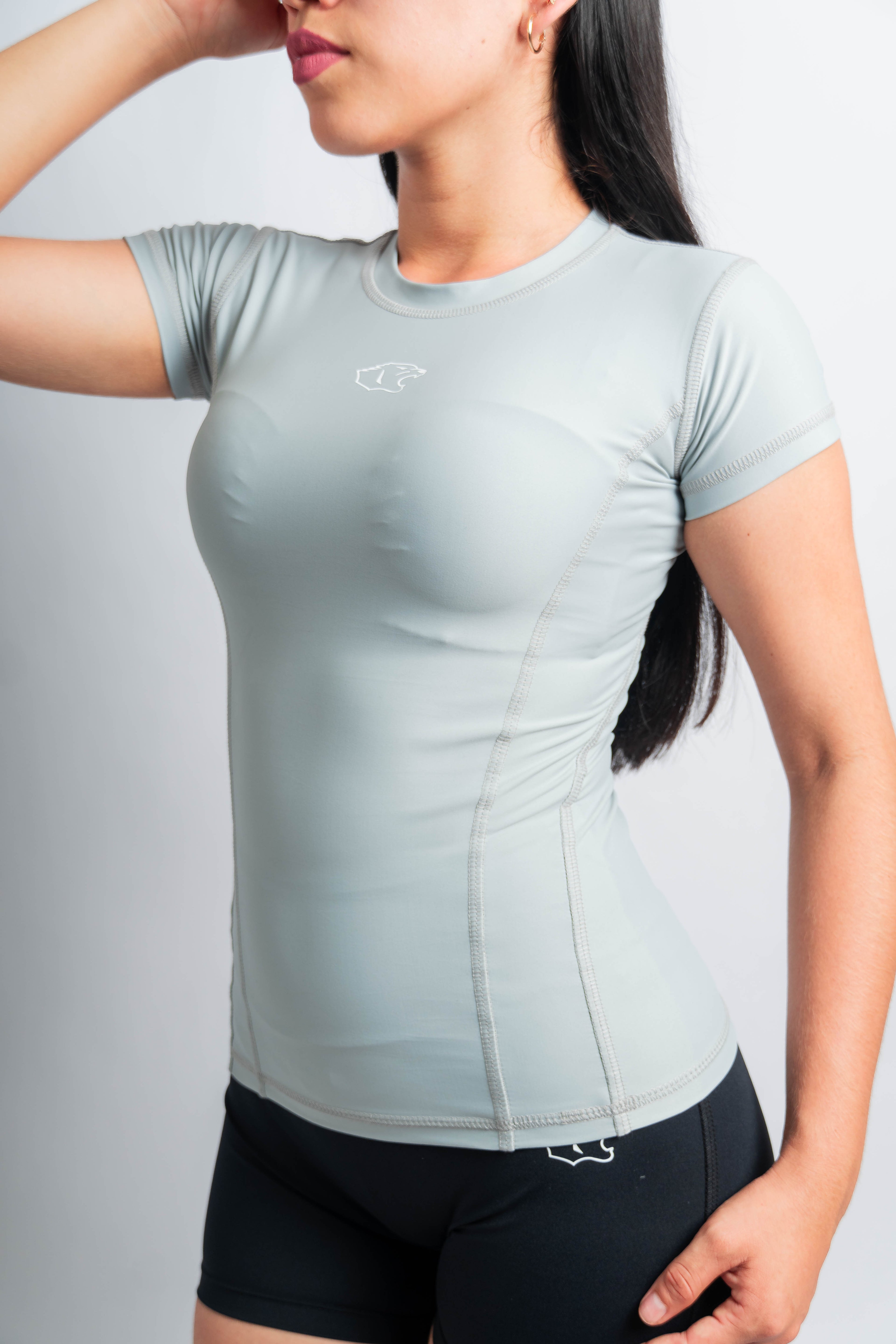 POLO COMPRESOR ARMOR - CELESTE