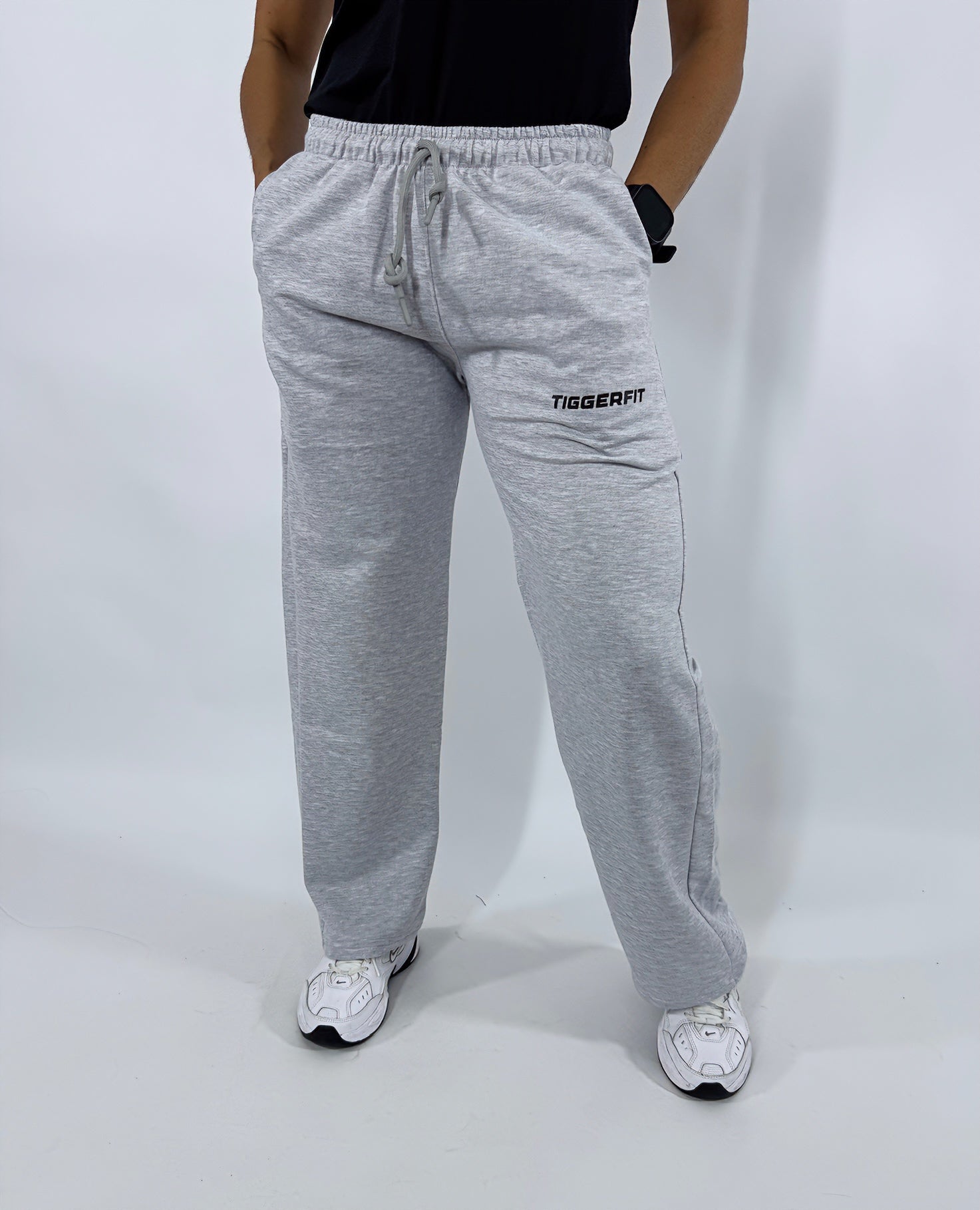 JOGGER RECTO - NEGRO